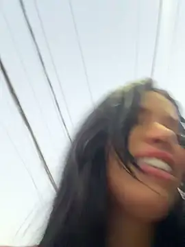Show de Rafaellaz na webcam