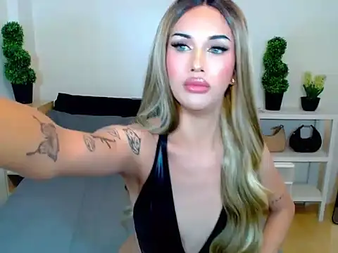 HorsecockMadison 现场XXX聊天