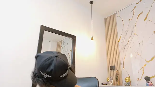 Zayn_Fox32のライブXXXチャット