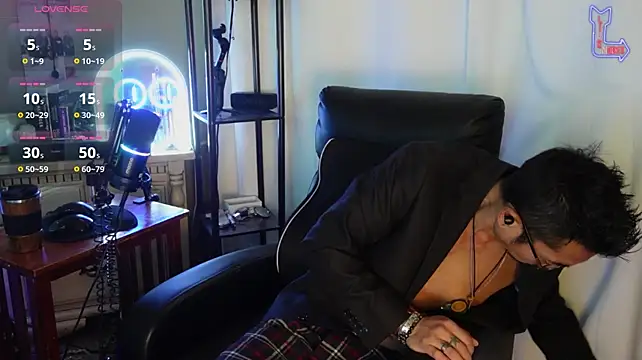 Ghost11_11n Live XXX chat