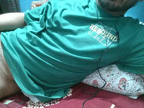Czat XXX na żywo – Precumboner