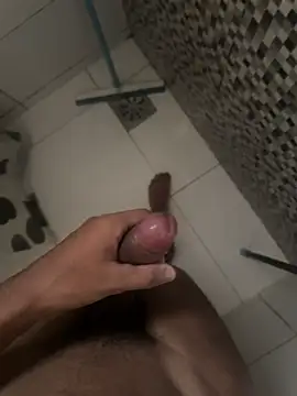 Show de Juniornovinho80 na webcam
