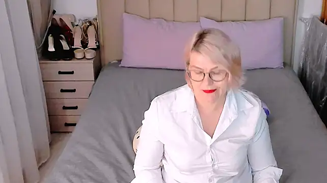 sabrinamacmarren লাইভ XXX চ্যাট