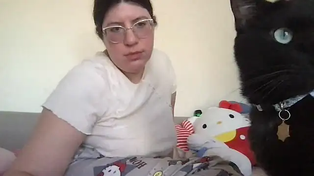 HYPHYtype's Live XXX Chat