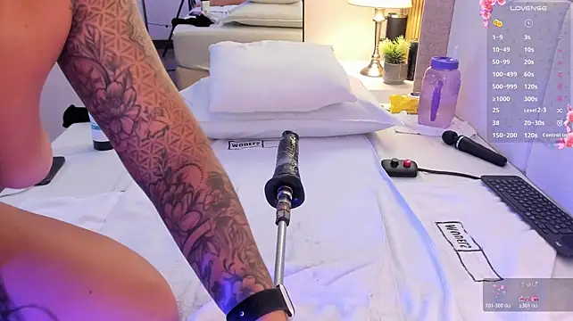 bounce_katty Chat XXX in diretta
