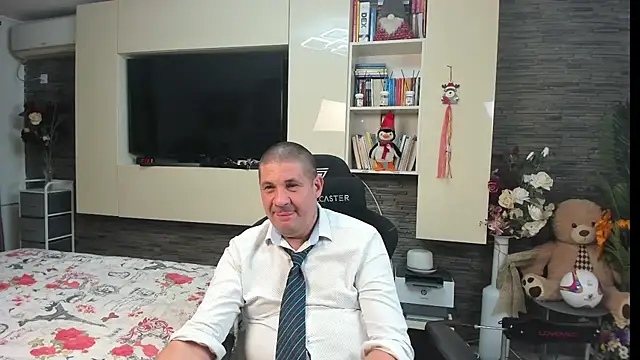 SpartacusDaddy48 Chat XXX in diretta