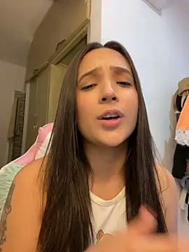 Chat XXX en directo de cutie_dance