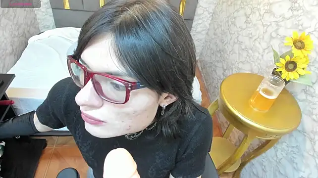 Živý XXX chat LUZBEL-525