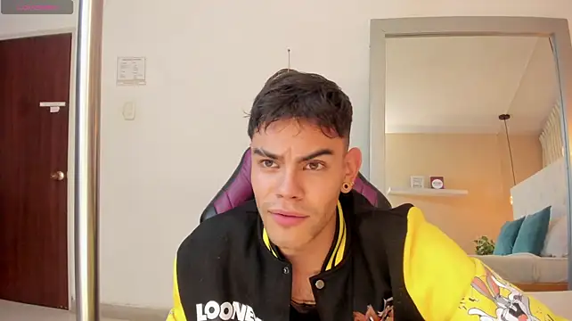 Chat +18 de Lycan____ ao vivo
