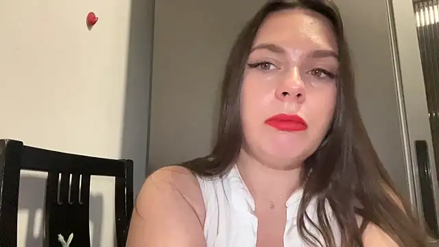 Zoravia's Live XXX Chat