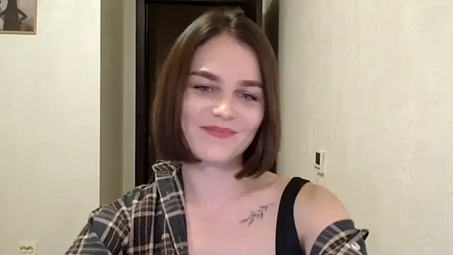 XXX chat uživo modela Silviaa_a