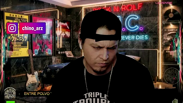 chino_roz's Live XXX Chat
