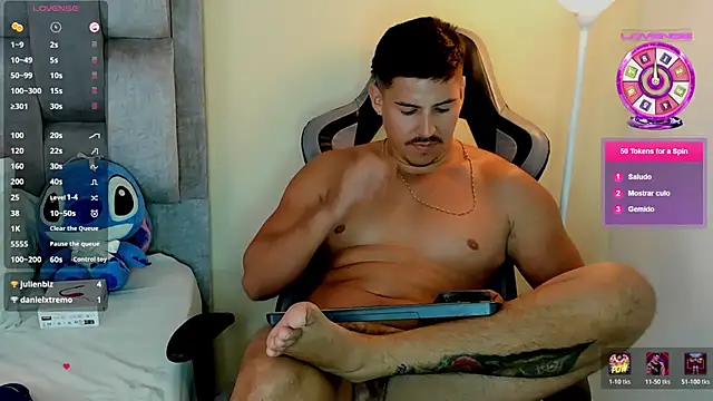 แชท XXX สดของ victor_vixen