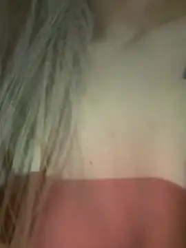 Chatroom XXX en direct de AlyssaFoxx_