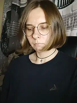 Aashikalaa – Naživo XXX chat