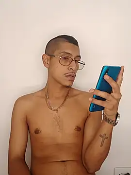 Hard_brown03 webcam show
