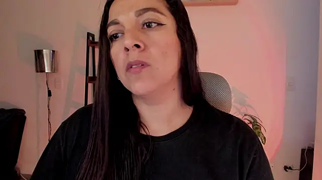 urcute_kitten Live XXX-chat