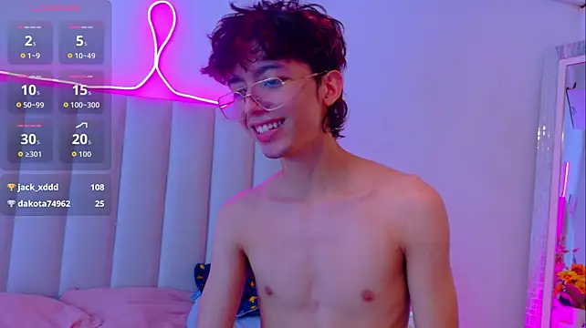 دردشة Twink_Sebas7 الجنسية المباشرة