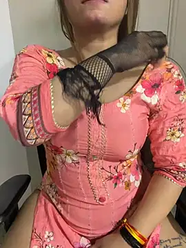 Tasty_LushDesireのライブXXXチャット
