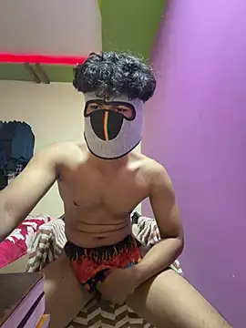 Monsterdick2004 Adlı Modelin Canlı XXX Sohbeti