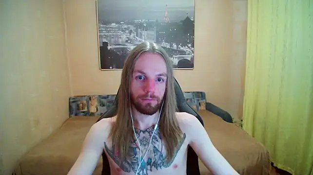 AdamDickens XXX чат на живо