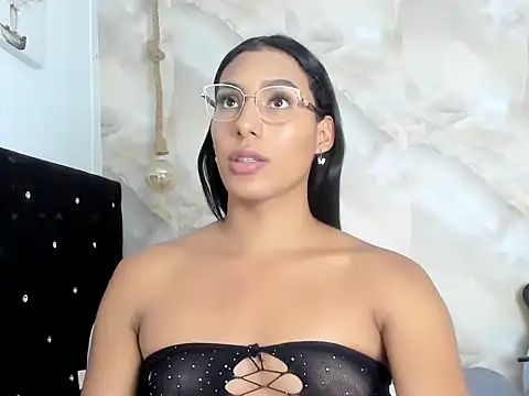 sasha_smith18's Live XXX Chat