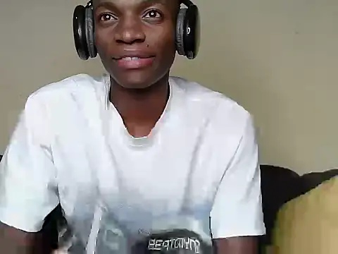 JewelFuckEntertainer212 Chat XXX live