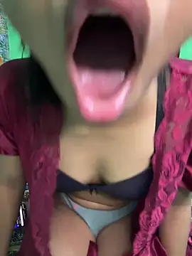Chatroom XXX en direct de Little_hot_angle