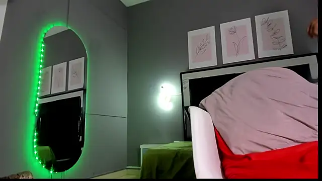 צ'אט XXX בשידור חי של isabelaa_nix