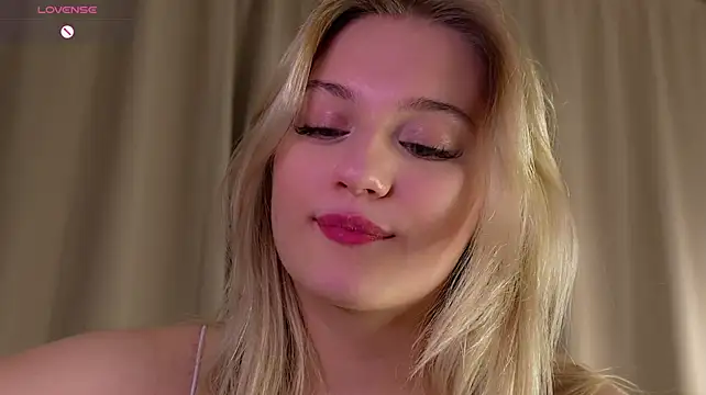 Chat XXX en directo de AliceSpice