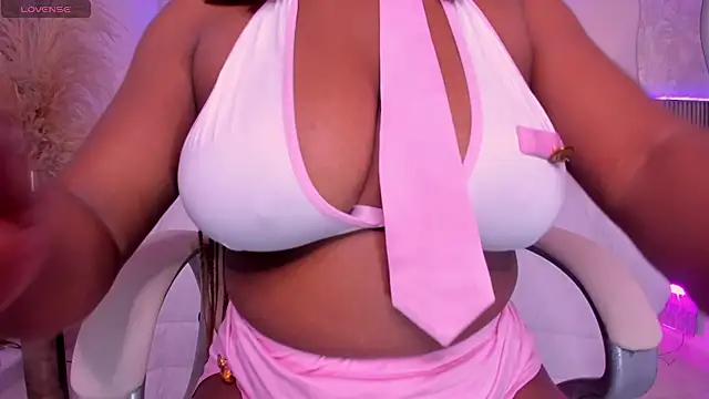Nyomi_tyler's Live XXX Chat