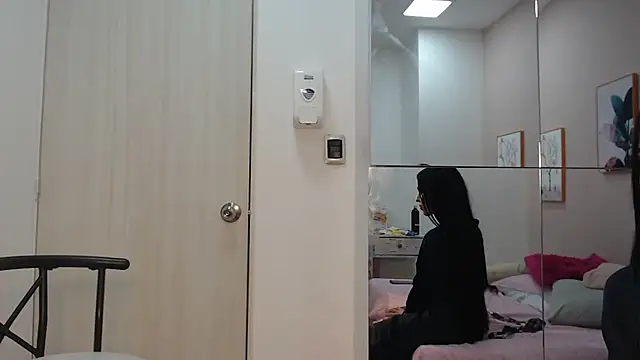Chat +18 de zooombee ao vivo