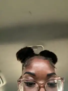 twerkaholic120's Webcam Show