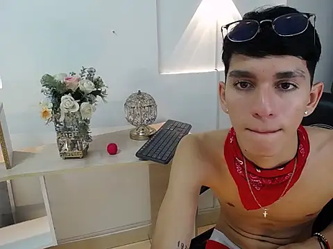 צ'אט XXX בשידור חי של Nicolas_Rosenthal