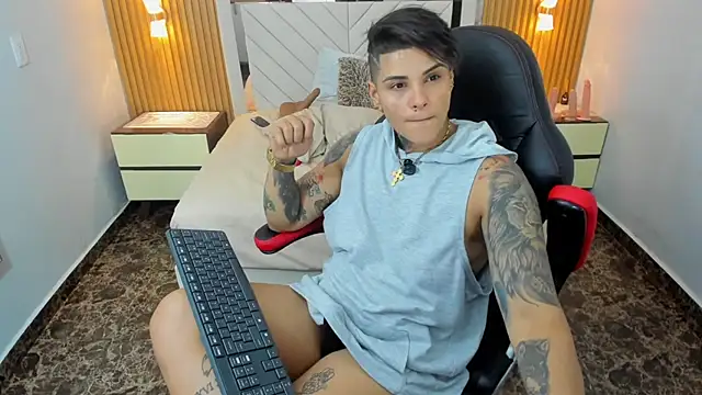 แชท XXX สดของ KAROLLJONES1