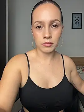 Aitana_Sol: απευθείας συνομιλία ΧΧΧ