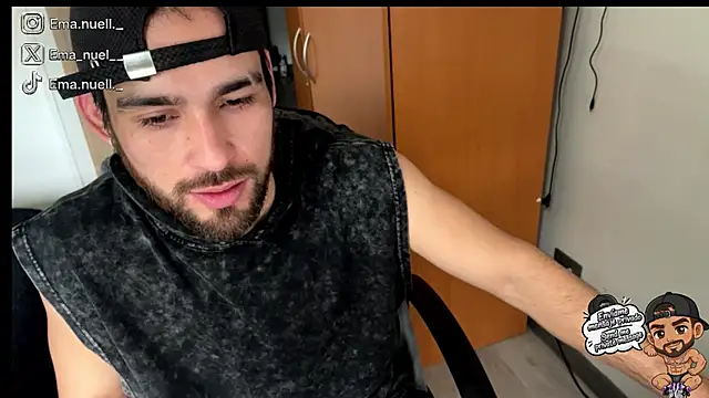 Emanuell__ Adlı Modelin Canlı XXX Sohbeti