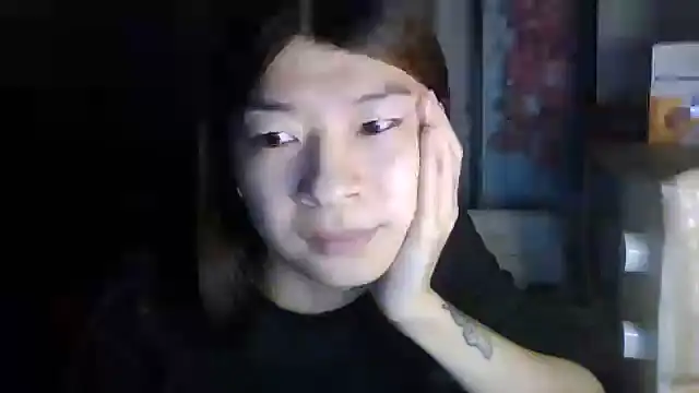 Chat +18 de CarlyJoy ao vivo