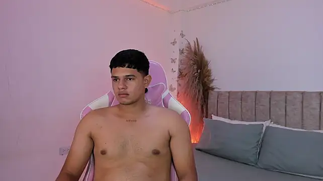 Chat XXX Live Adrian_Prime_