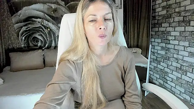 Chat XXX ao vivo de Eva_Melow