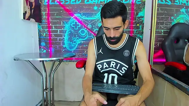Andres_Bless Chat XXX live