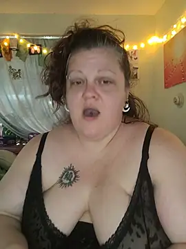 Chatroom XXX en direct de ticklesquirt
