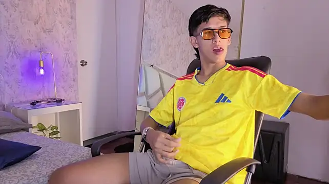 dave_eliot XXX чат на живо