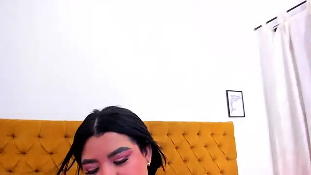 Katty_West's Live XXX Chat