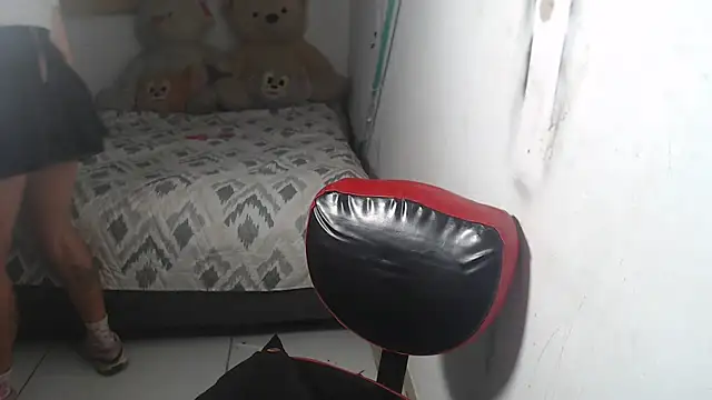 XXX chat uživo modela amber_squirtsx