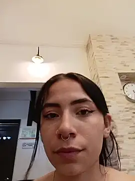 Chat +18 de Ivyy_sweet_ ao vivo