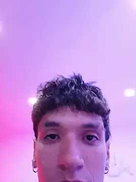 Chat XXX en directo de H3ll_B0Y_