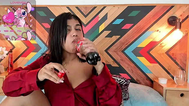 NaiirobiSwan – Live XXX-chat