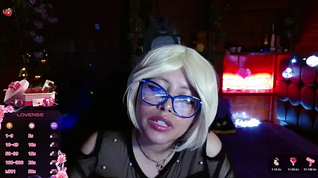 MidoriQuiinn's Live XXX Chat