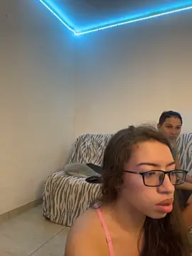 GoalXCouple Adlı Modelin Canlı XXX Sohbeti